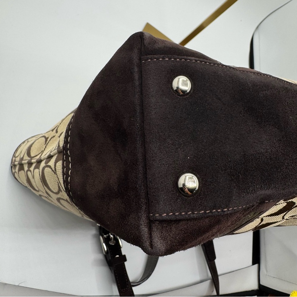 Coach Brown Tote Bag - Picture 10 of 12